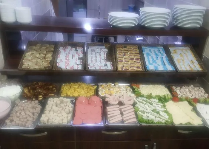 Hotel Seven Brothers