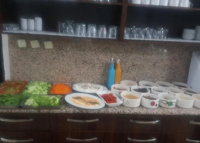 Hotel Seven Brothers 2*